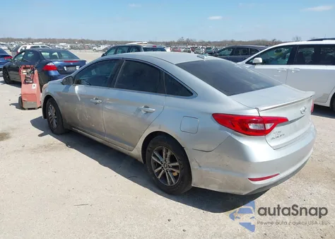 2016 Hyundai Sonata z USA, uszkodzony, nr VIN 5NPE24AF2GH417207